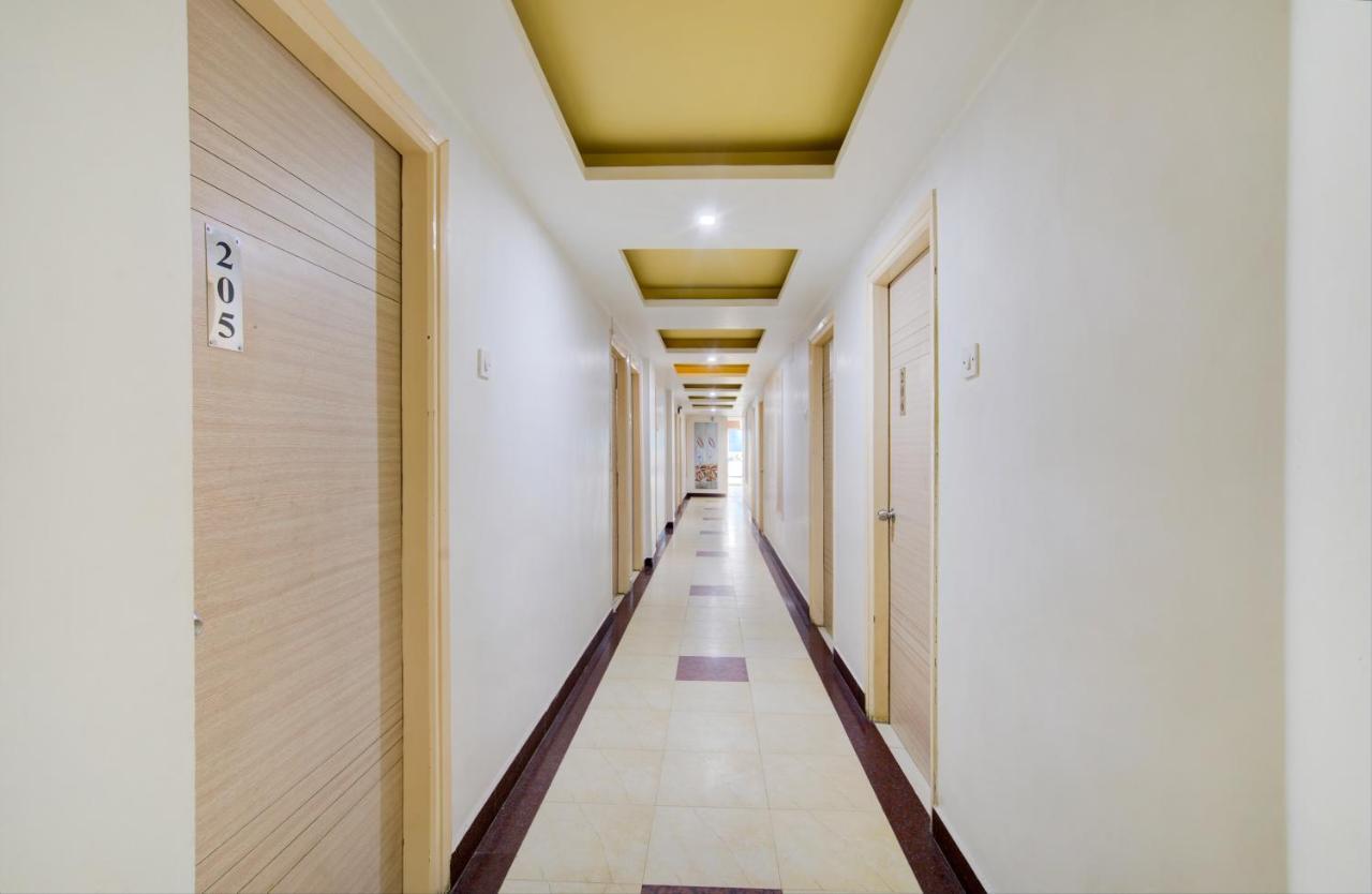 Hotel Mahadev Palace Диогар Екстериор снимка
